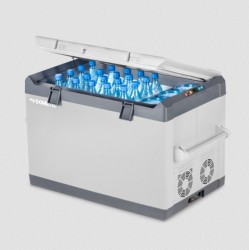 Dometic CF 110 CoolFreeze Frigider auto cu compresor, 12/24/120V, 105 litri